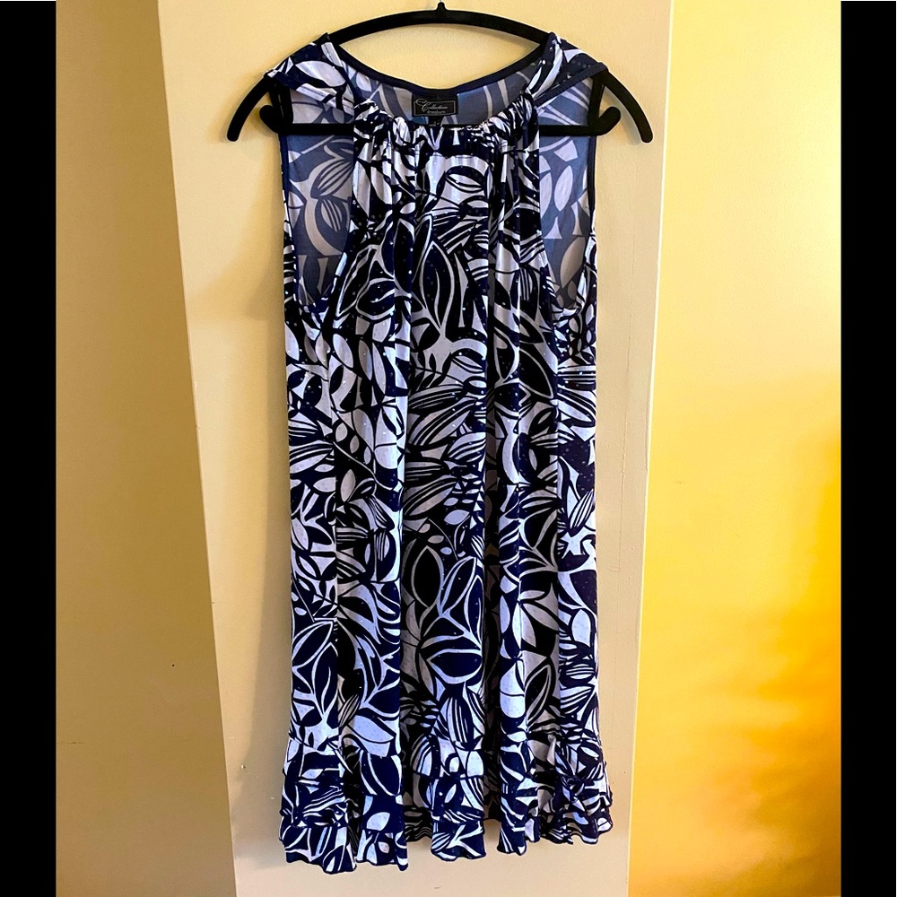 Sleeveless sequence dress